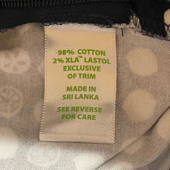 Lilly Pulitzer Palm Beach Fit navy blue with white lemon print cropped pants 2 - Picture 5 of 6